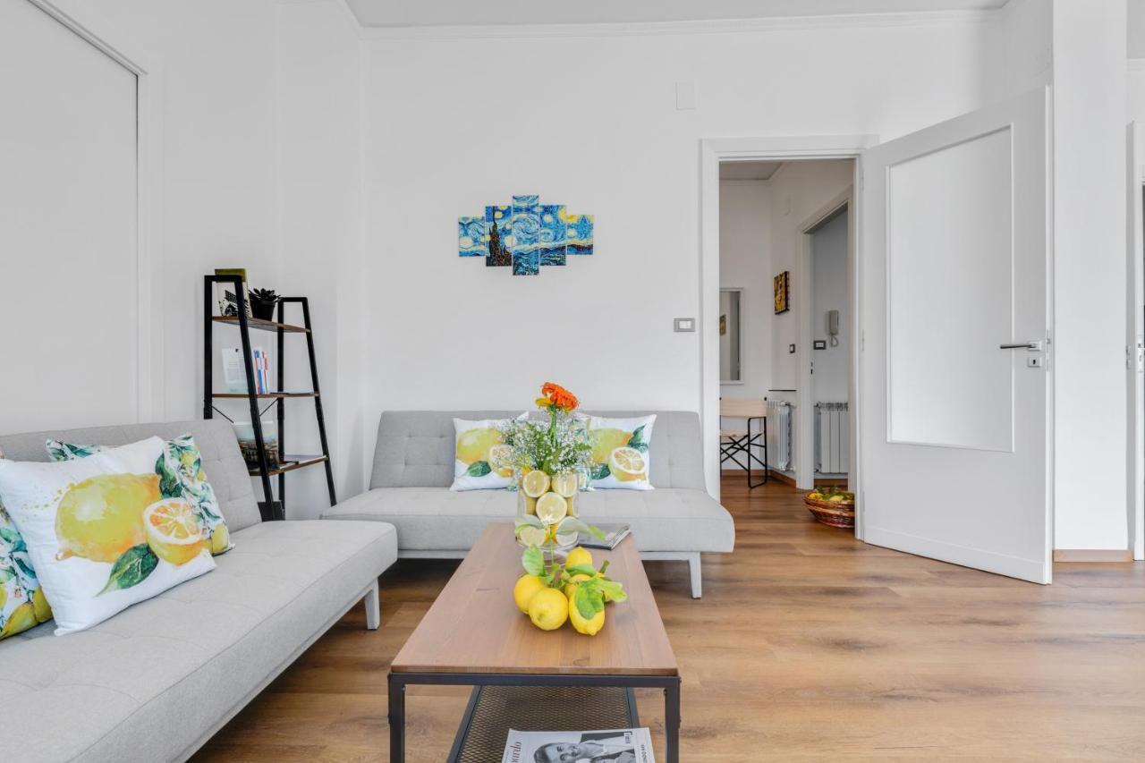 Residenza Dei Poeti - Roomy And Modern Flat Palermo Luaran gambar