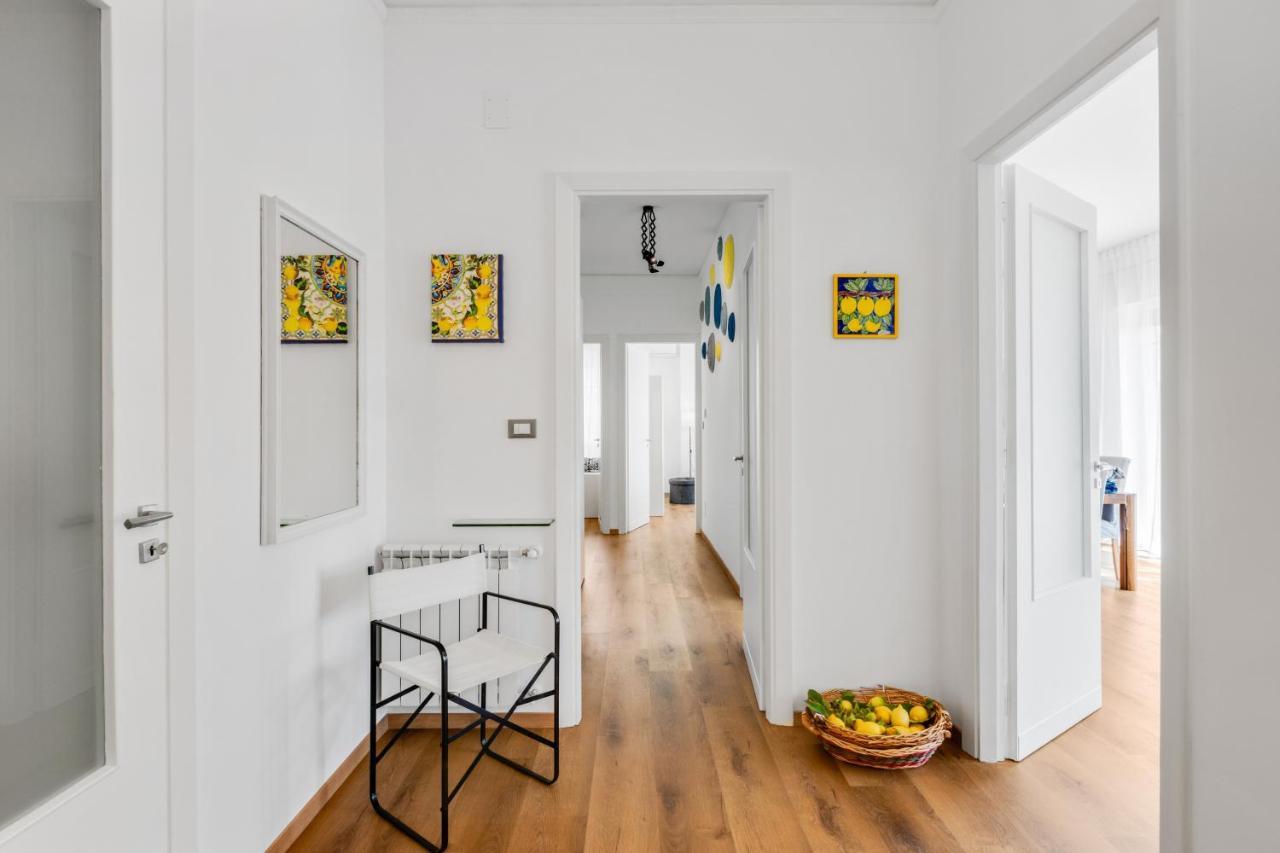 Residenza Dei Poeti - Roomy And Modern Flat Palermo Luaran gambar
